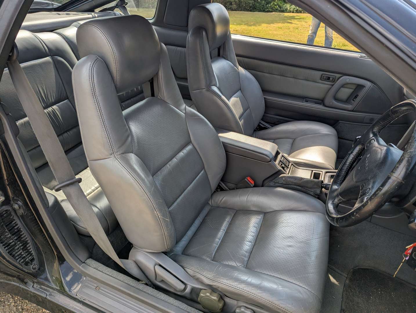 <p>1989 TOYOTA SUPRA A70 3.0 MANUAL</p>