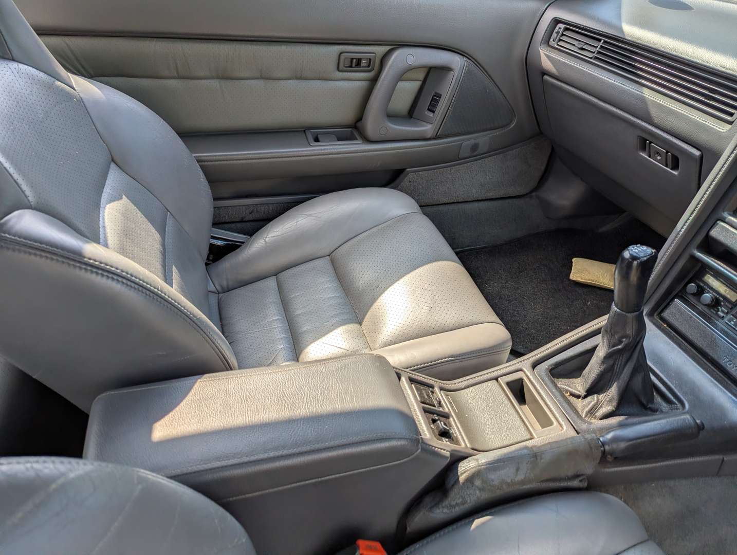<p>1989 TOYOTA SUPRA A70 3.0 MANUAL</p>