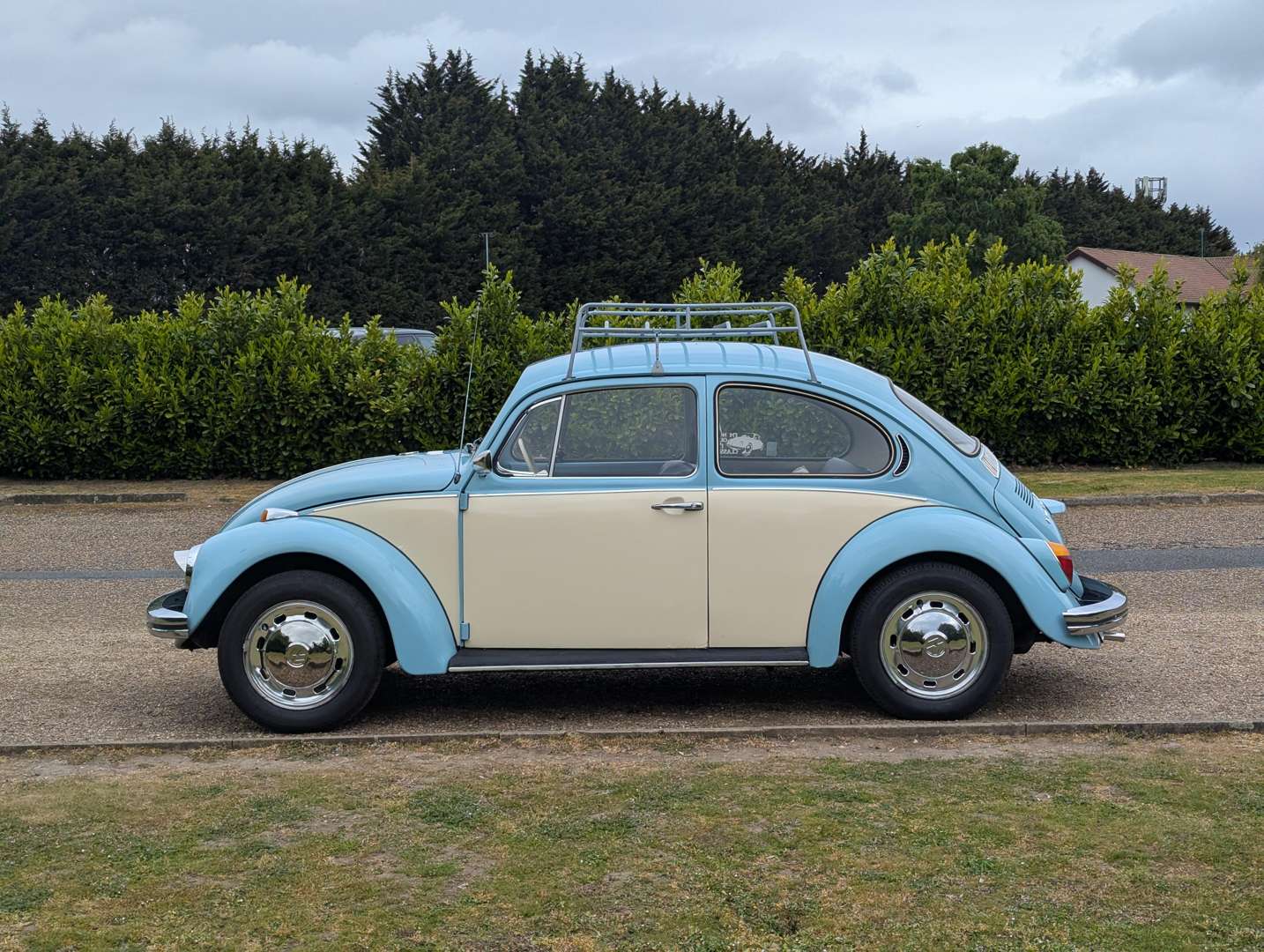 <p>1971 VW BEETLE 1300</p>