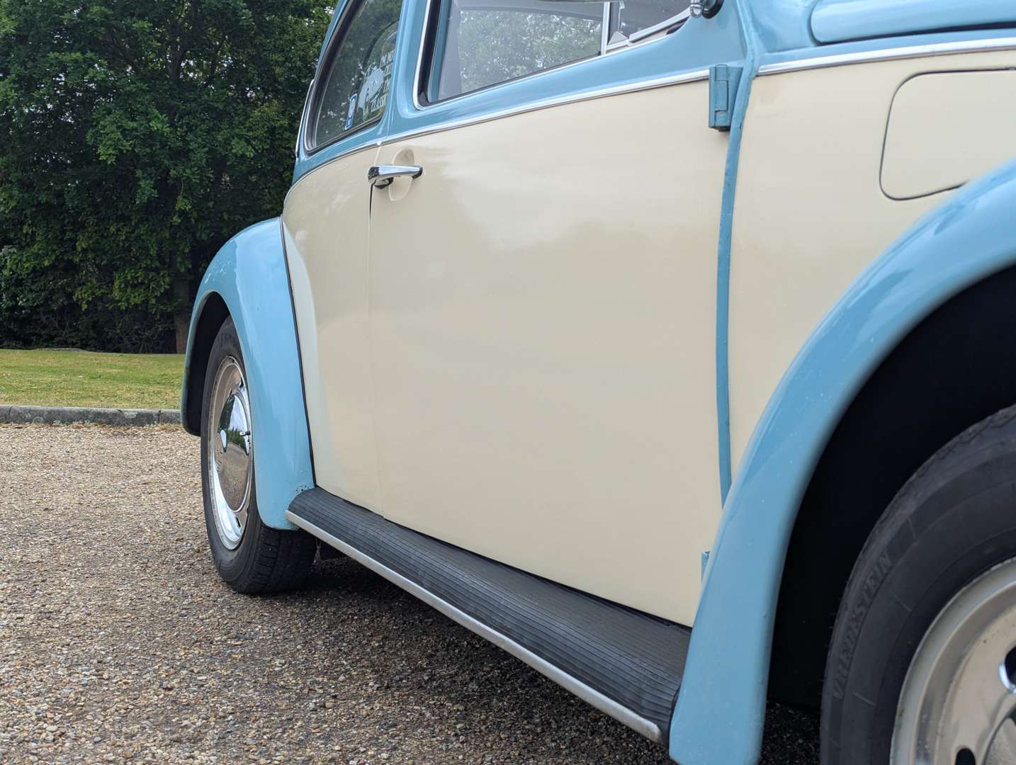 <p>1971 VW BEETLE 1300</p>