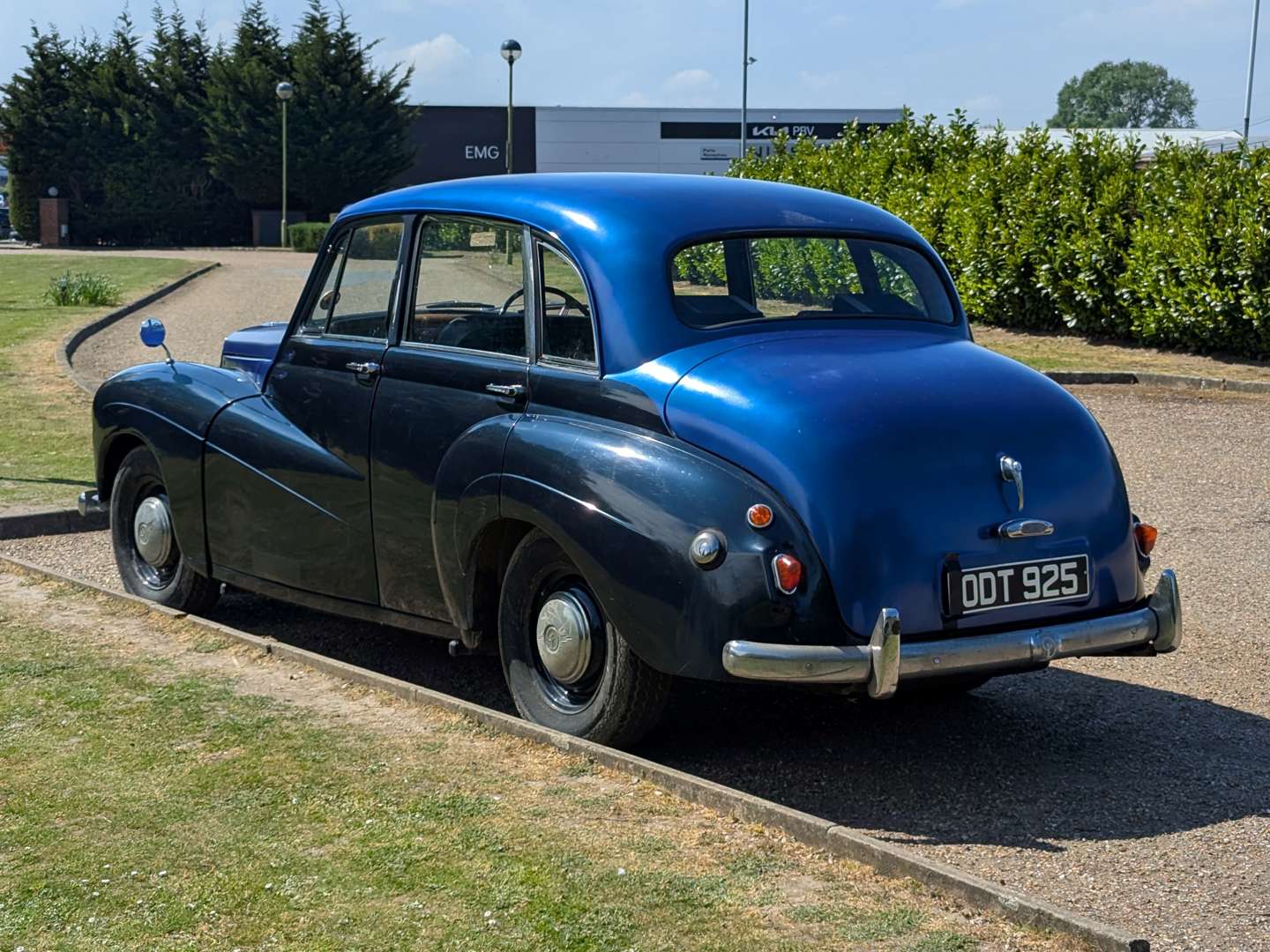 <p>1954 DAIMLER CONQUEST</p>