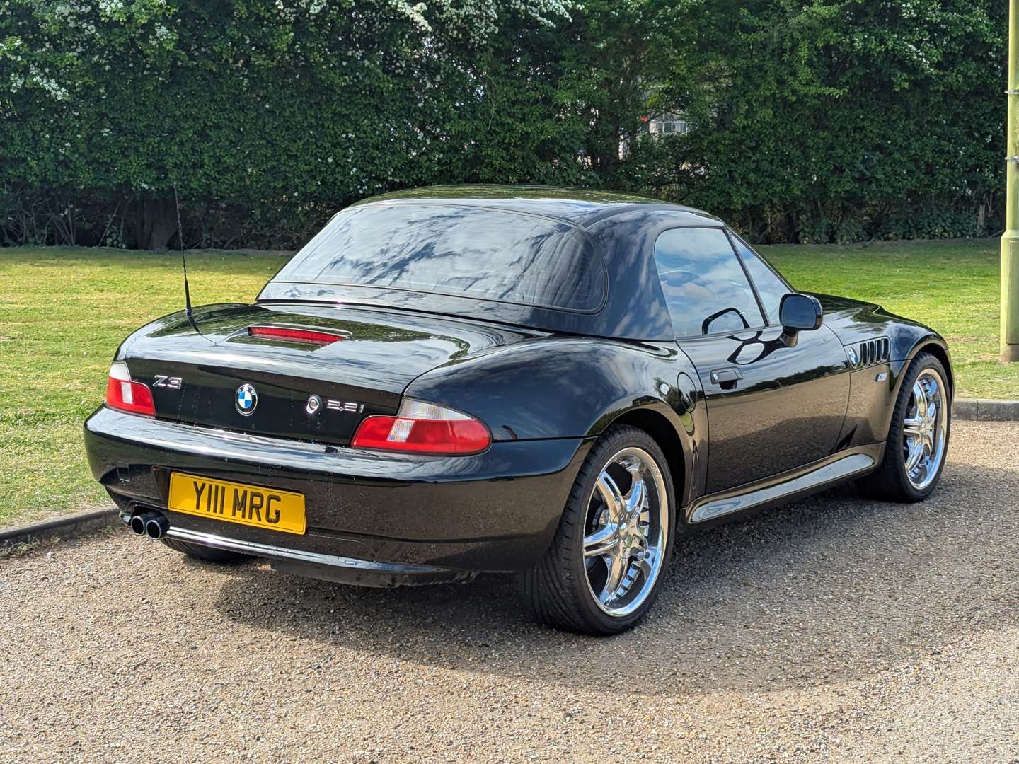 <p>2001 BMW Z3 2.2</p>