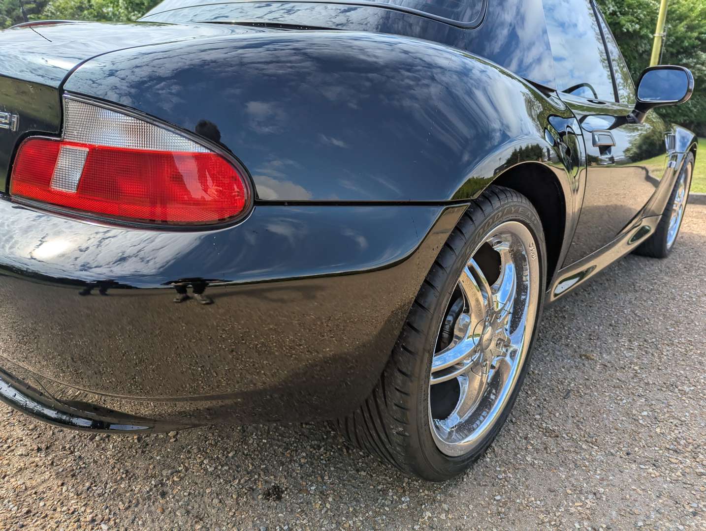 <p>2001 BMW Z3 2.2</p>
