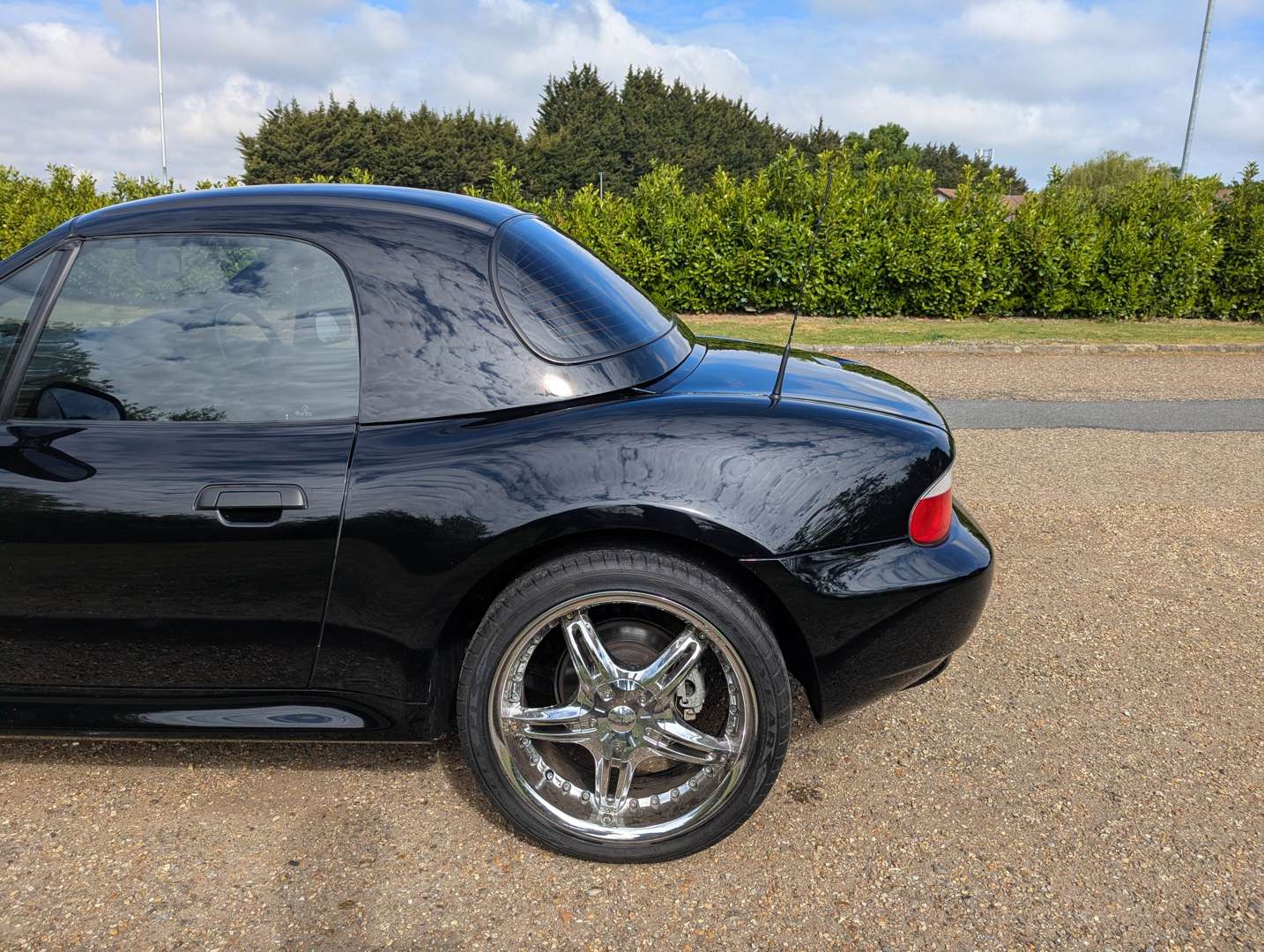 <p>2001 BMW Z3 2.2</p>