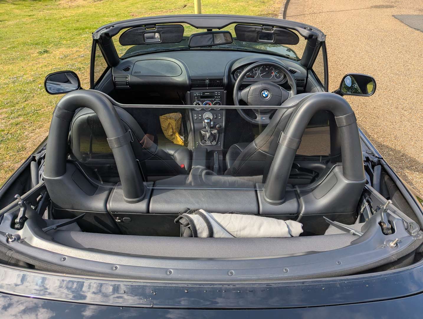 <p>2001 BMW Z3 2.2</p>