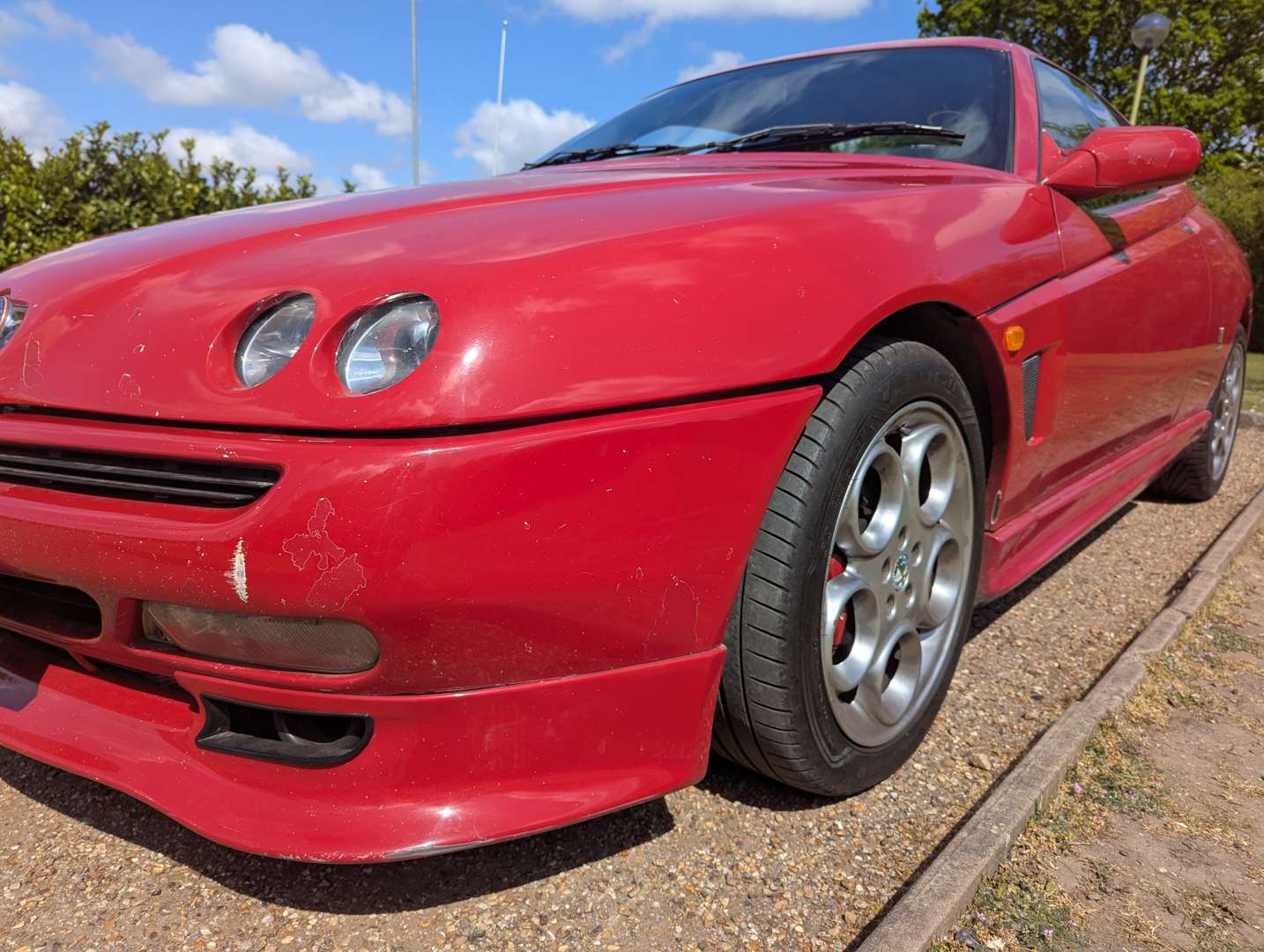 <p>2002 ALFA ROMEO GTV CUP</p>