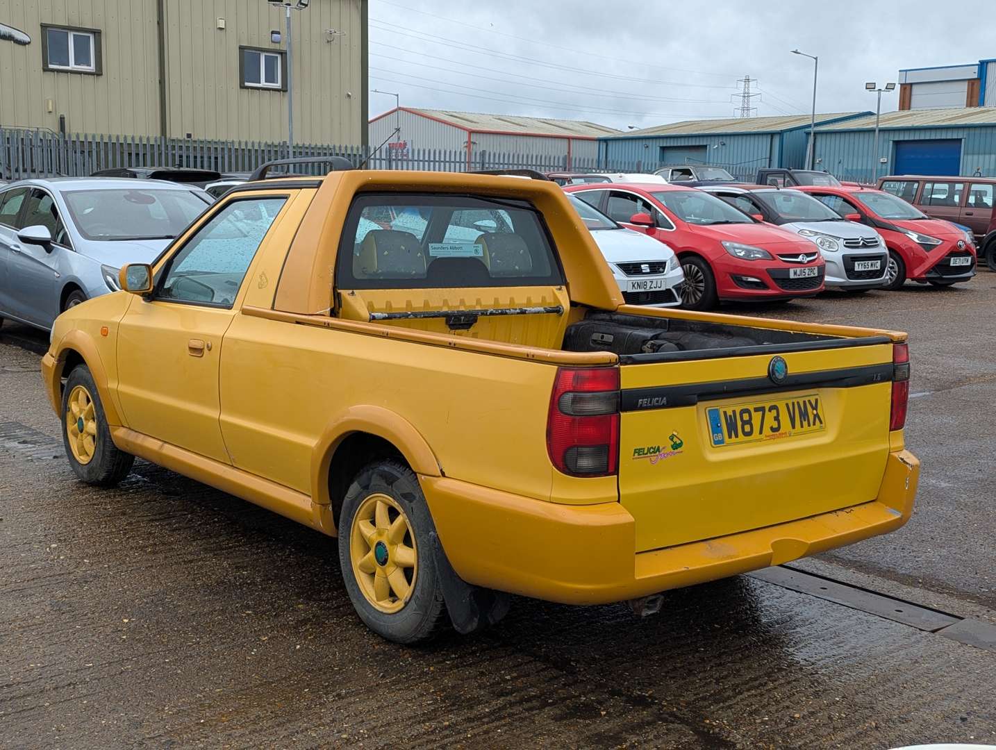 <p>2000 SKODA FELICIA FUN</p>