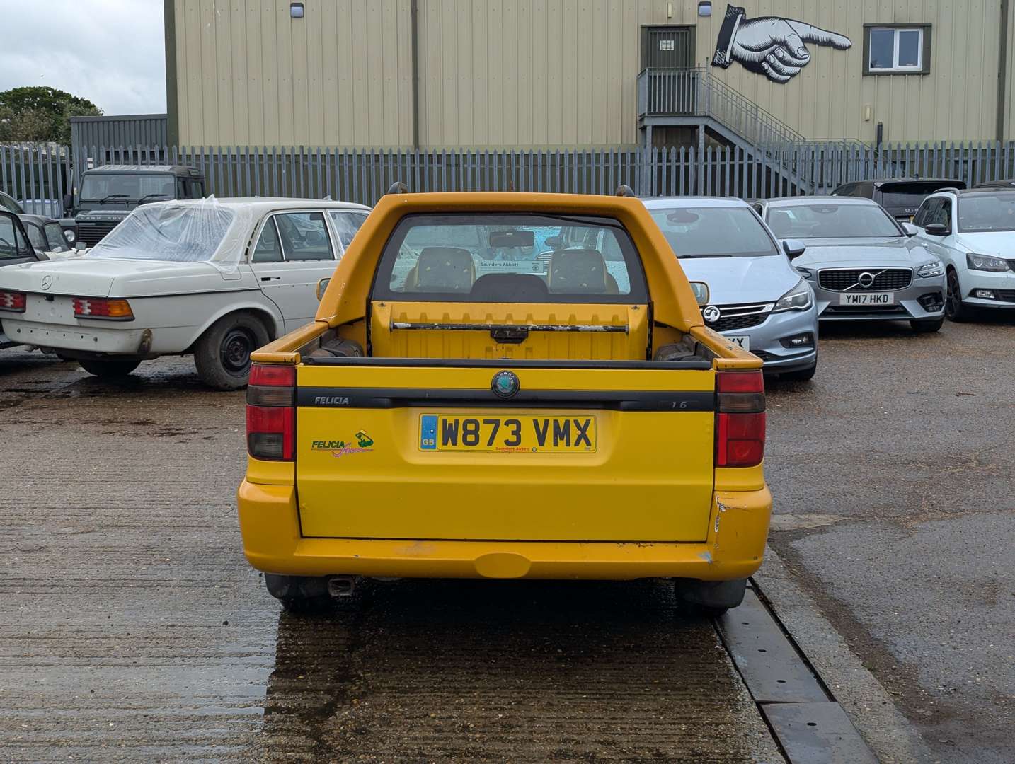 <p>2000 SKODA FELICIA FUN</p>