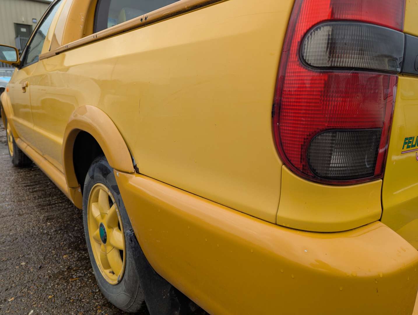 <p>2000 SKODA FELICIA FUN</p>