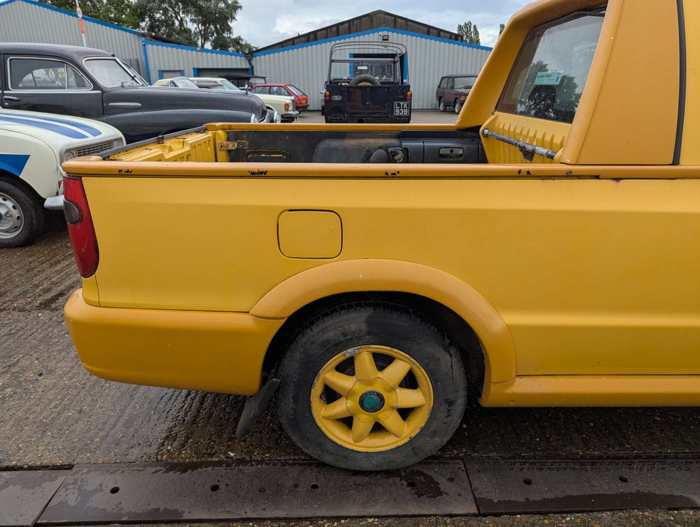 <p>2000 SKODA FELICIA FUN</p>