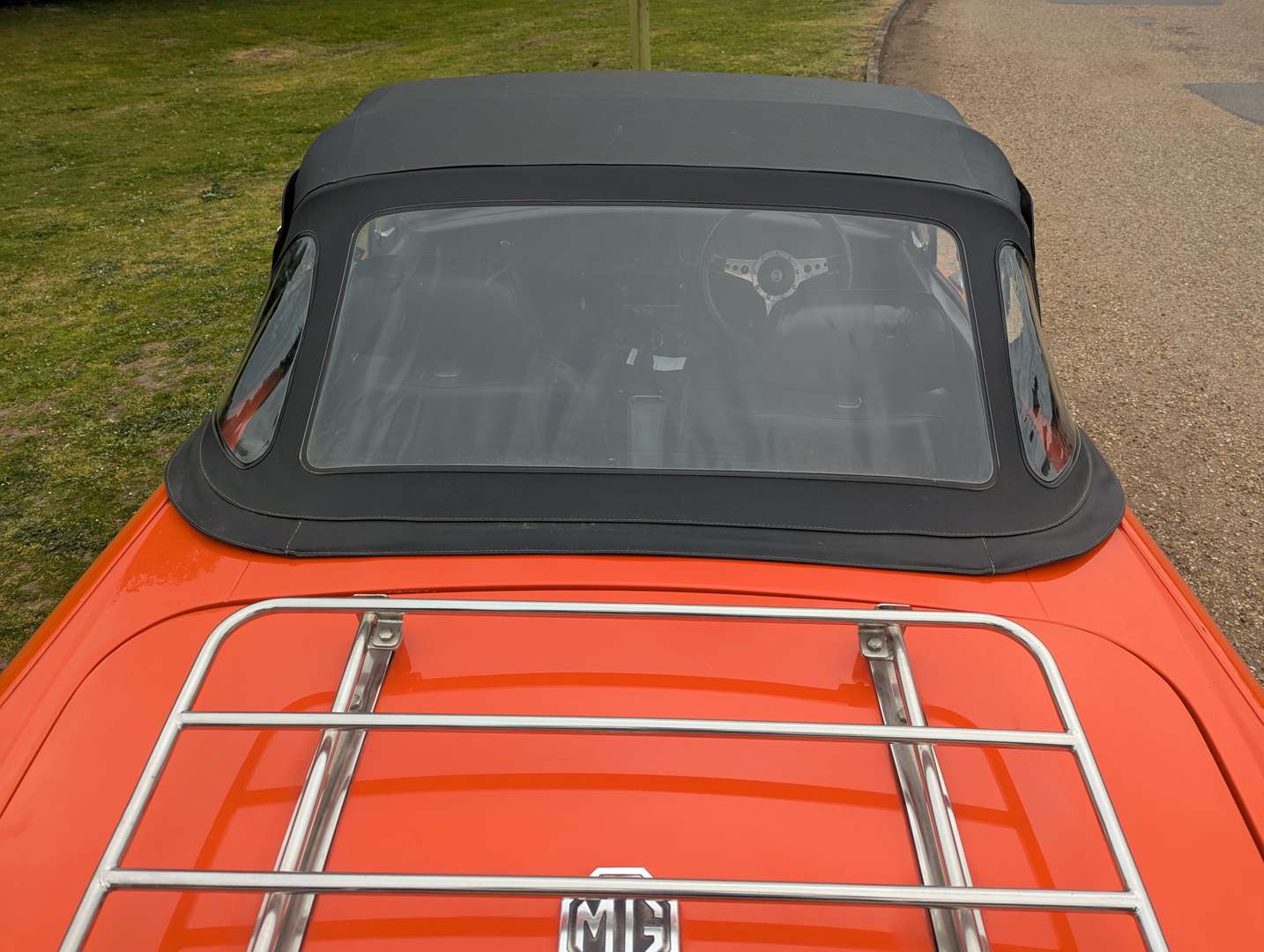 <p>1978 MG B ROADSTER</p>