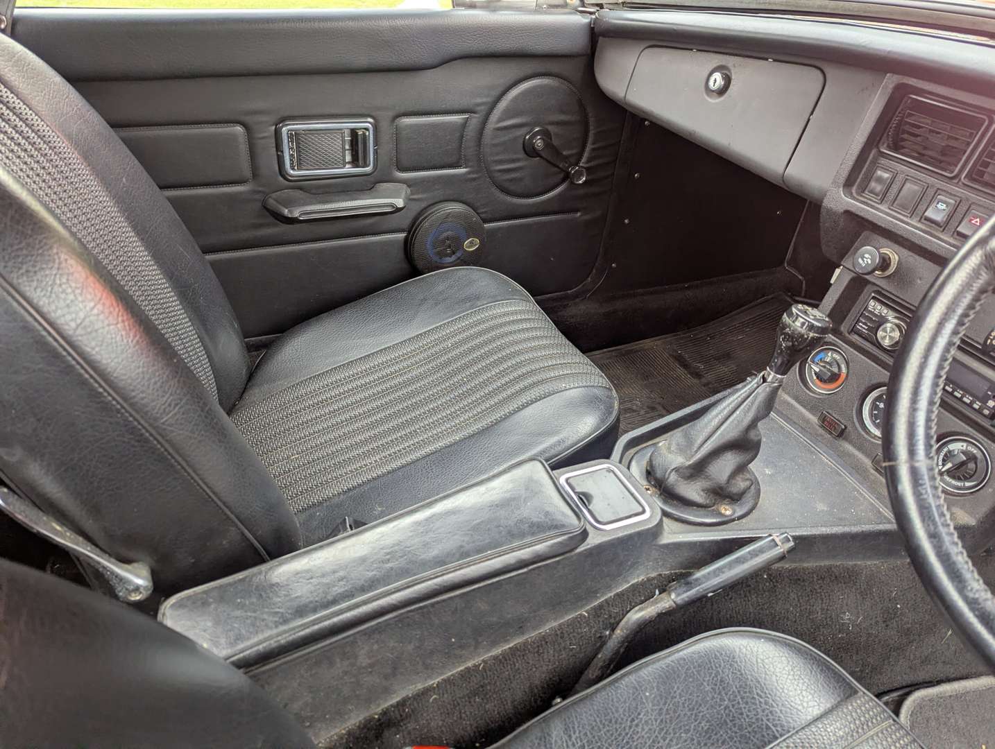 <p>1978 MG B ROADSTER</p>