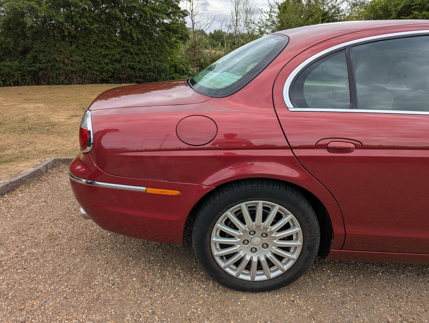<p>2004 JAGUAR S-TYPE 3.0 V6 SE AUTO</p>