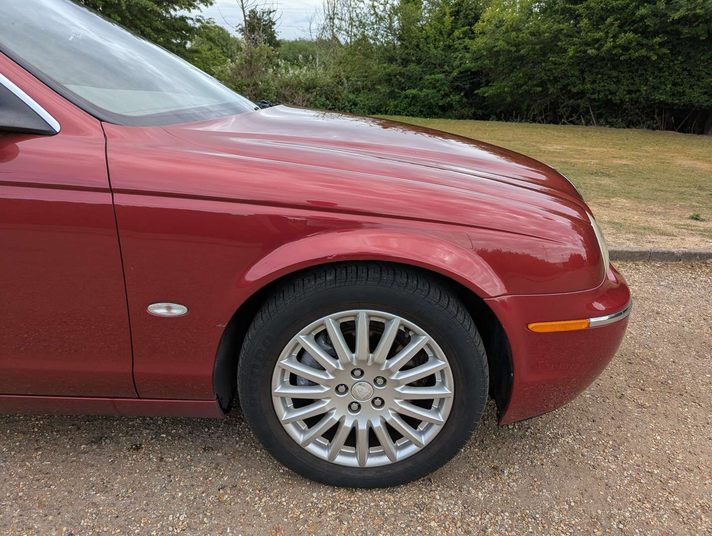 <p>2004 JAGUAR S-TYPE 3.0 V6 SE AUTO</p>