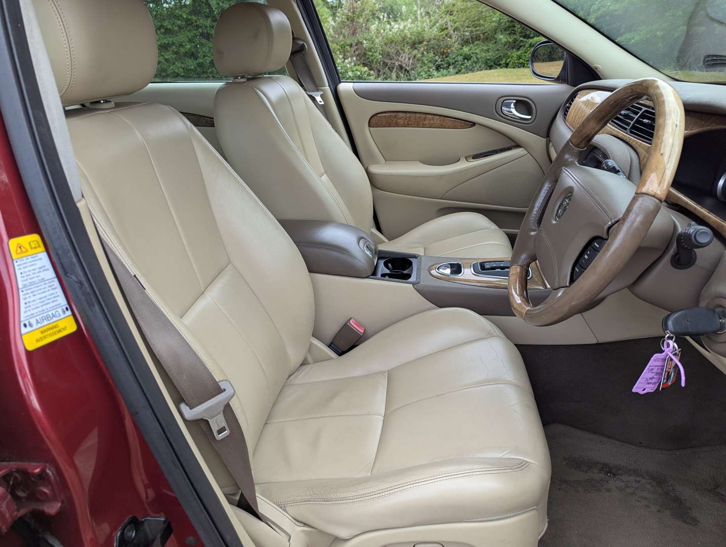 <p>2004 JAGUAR S-TYPE 3.0 V6 SE AUTO</p>