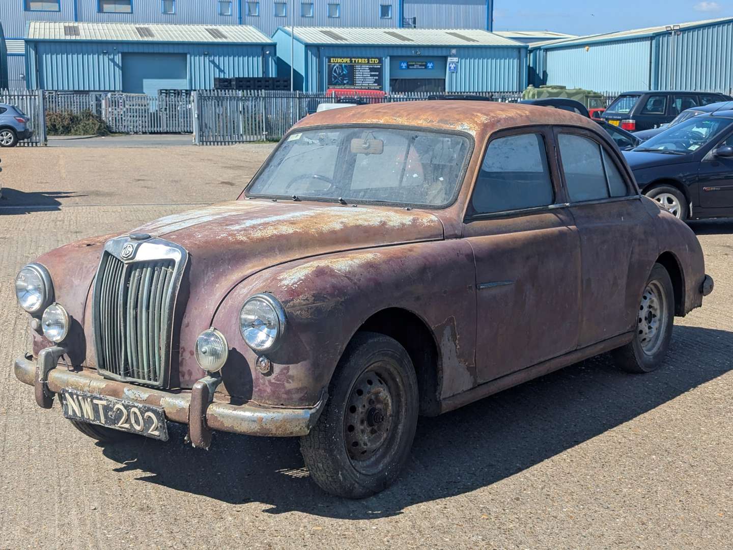 <p>1954 MG MAGNETTE ZA</p>