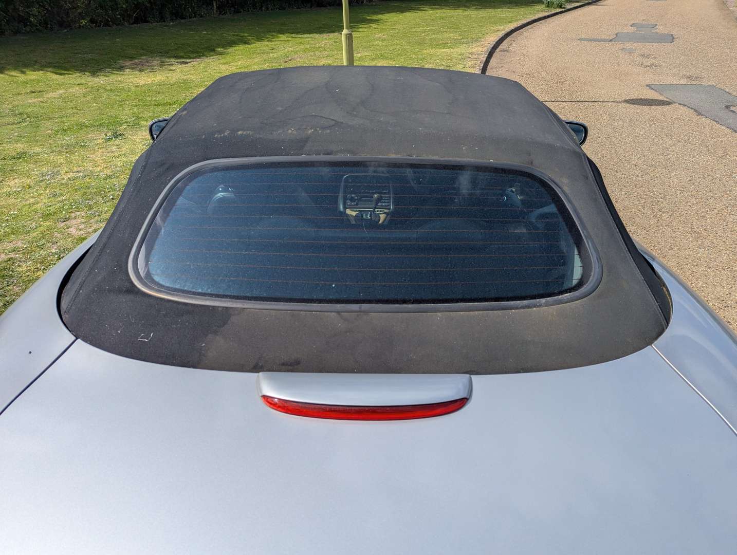 <p>2001 JAGUAR XK8 CONVERTIBLE AUTO</p>