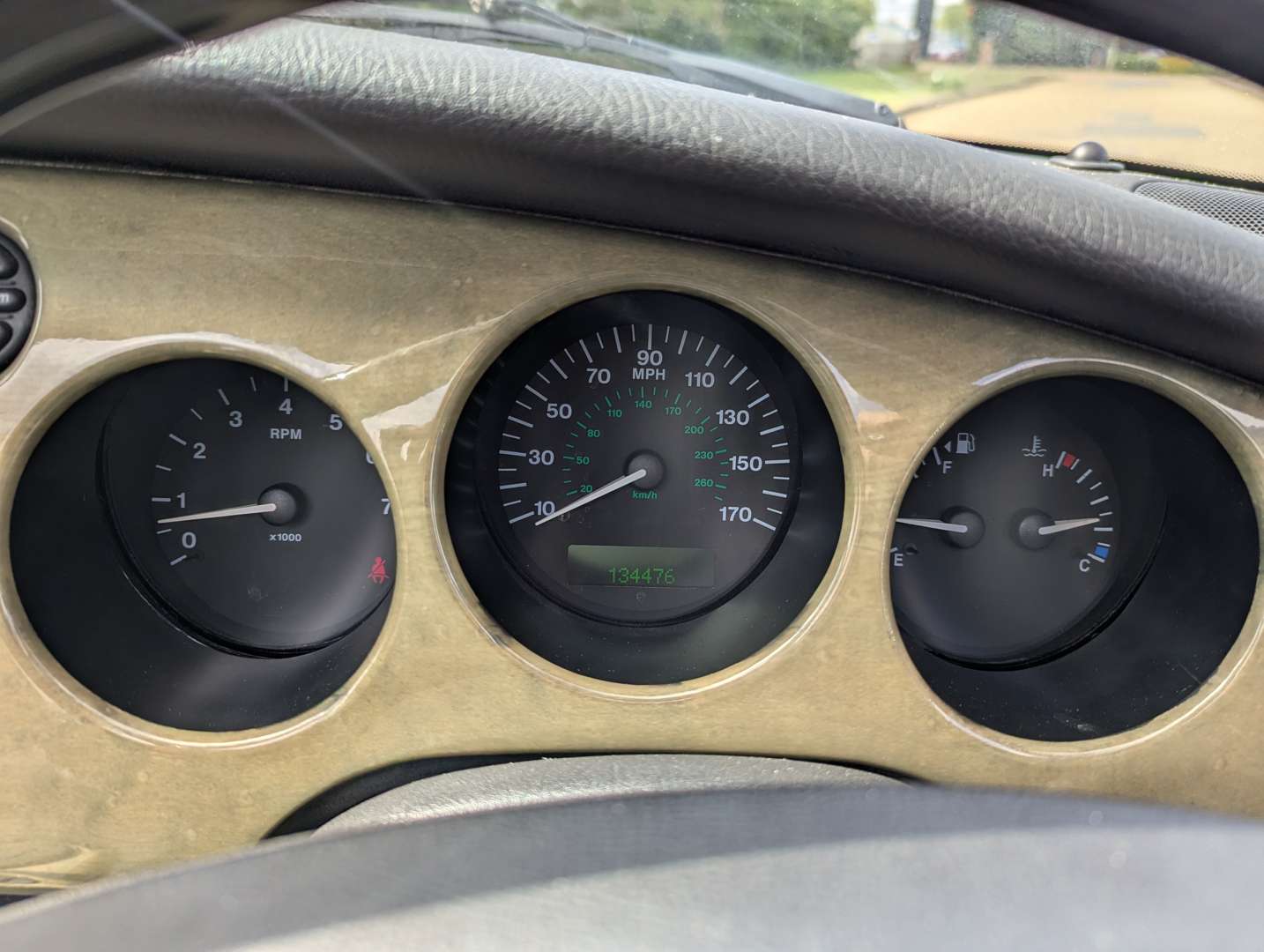 <p>2001 JAGUAR XK8 CONVERTIBLE AUTO</p>