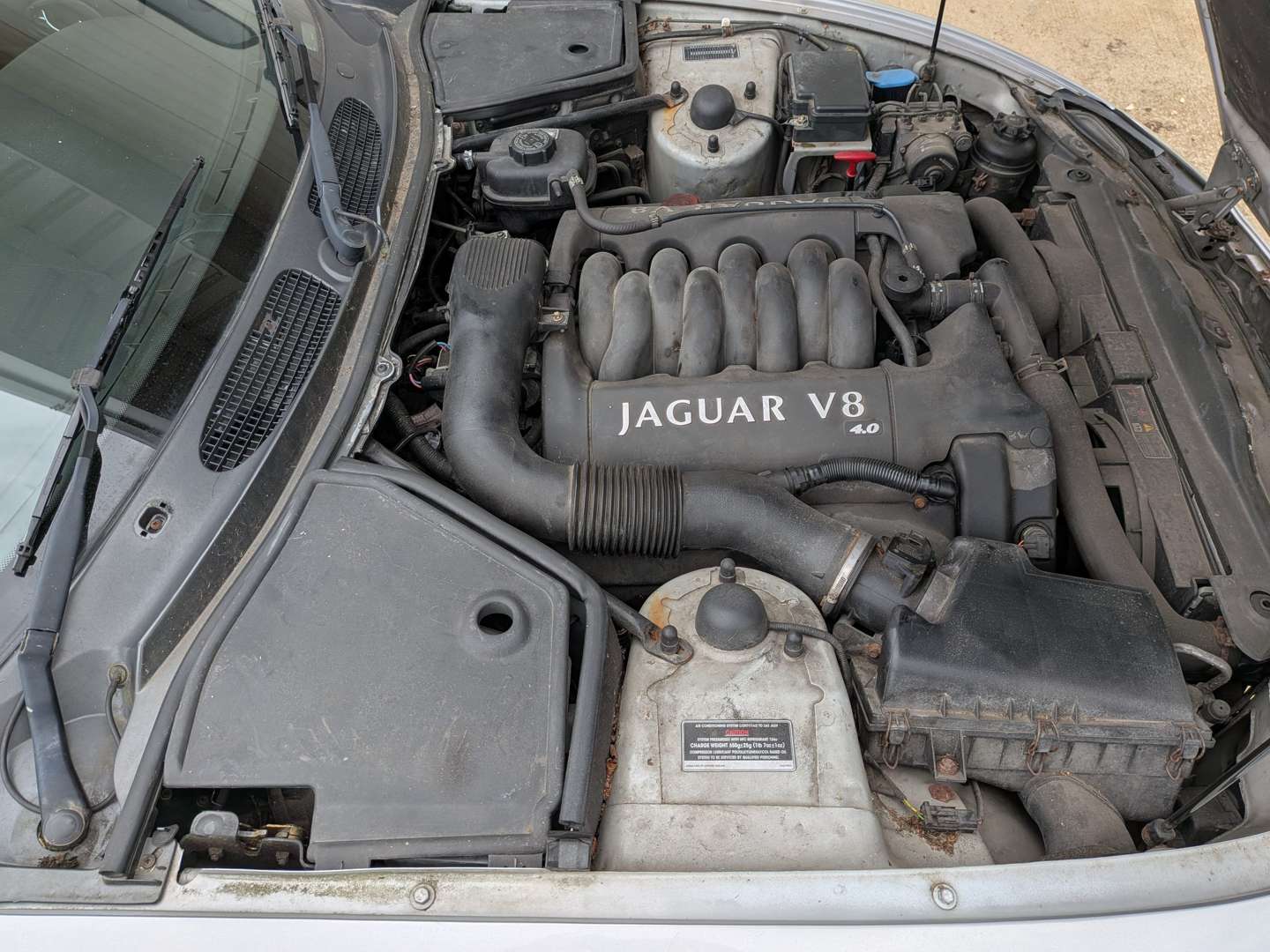 <p>2001 JAGUAR XK8 CONVERTIBLE AUTO</p>