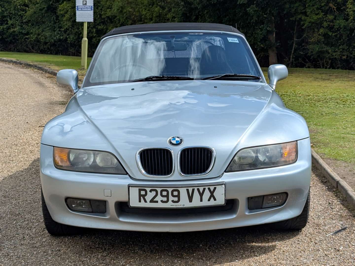 <p>1998 BMW Z3</p>