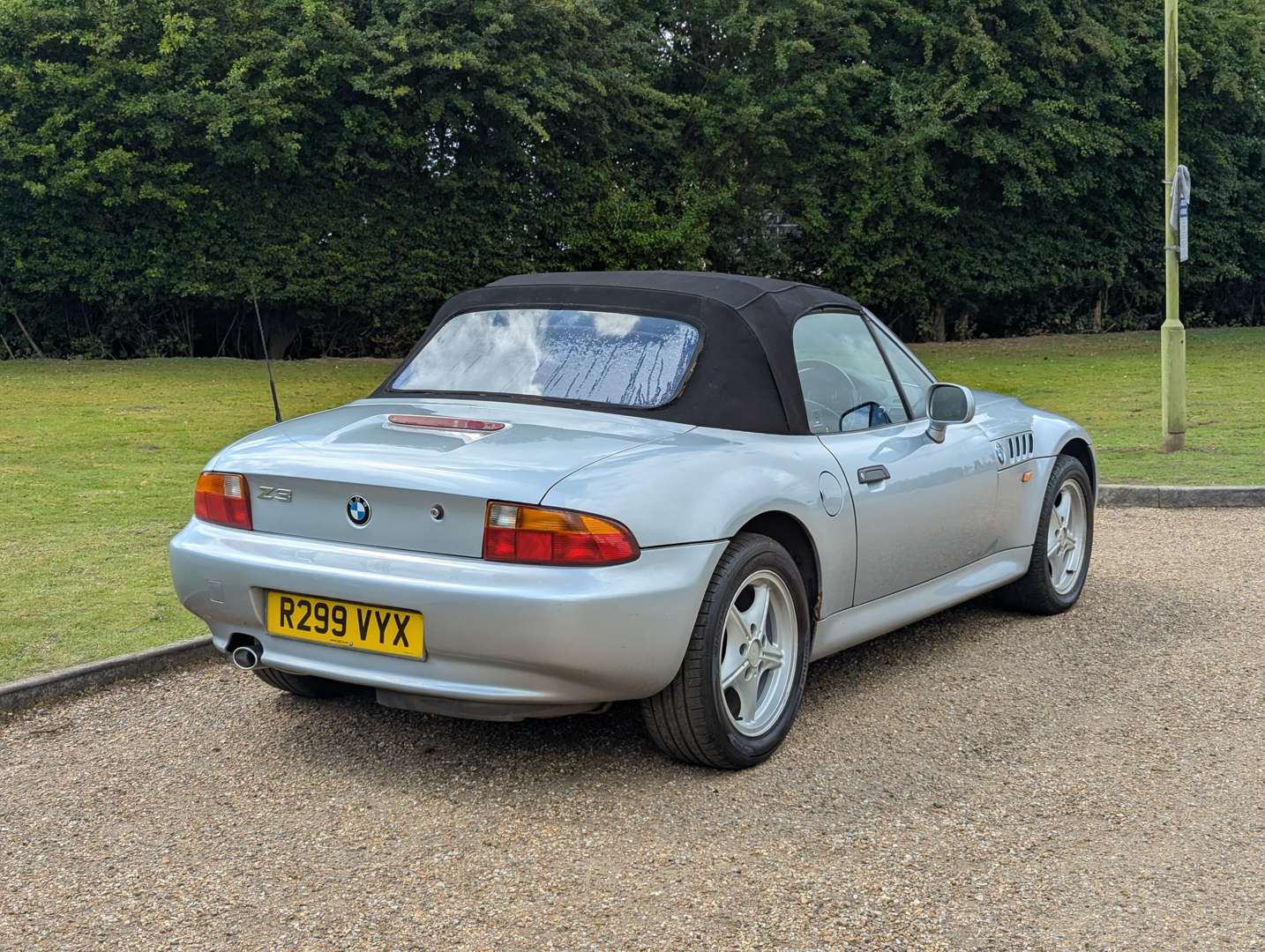 <p>1998 BMW Z3</p>