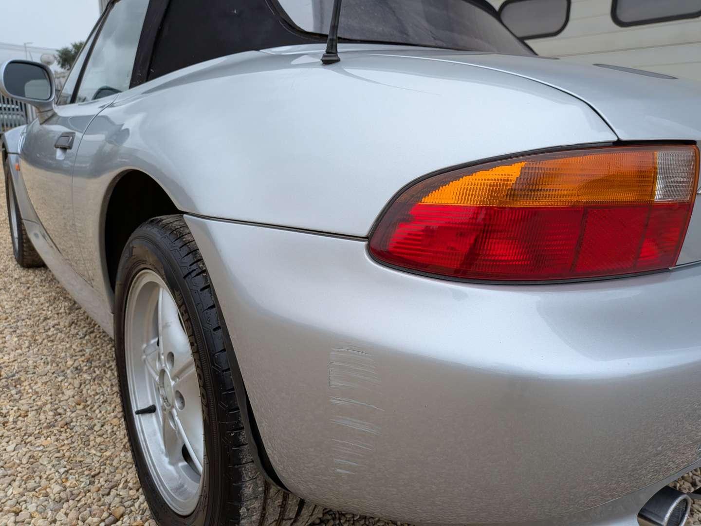 <p>1998 BMW Z3 1.9</p>