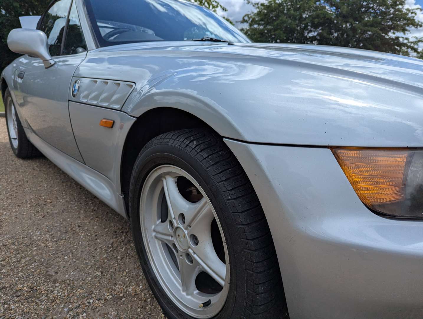 <p>1998 BMW Z3</p>