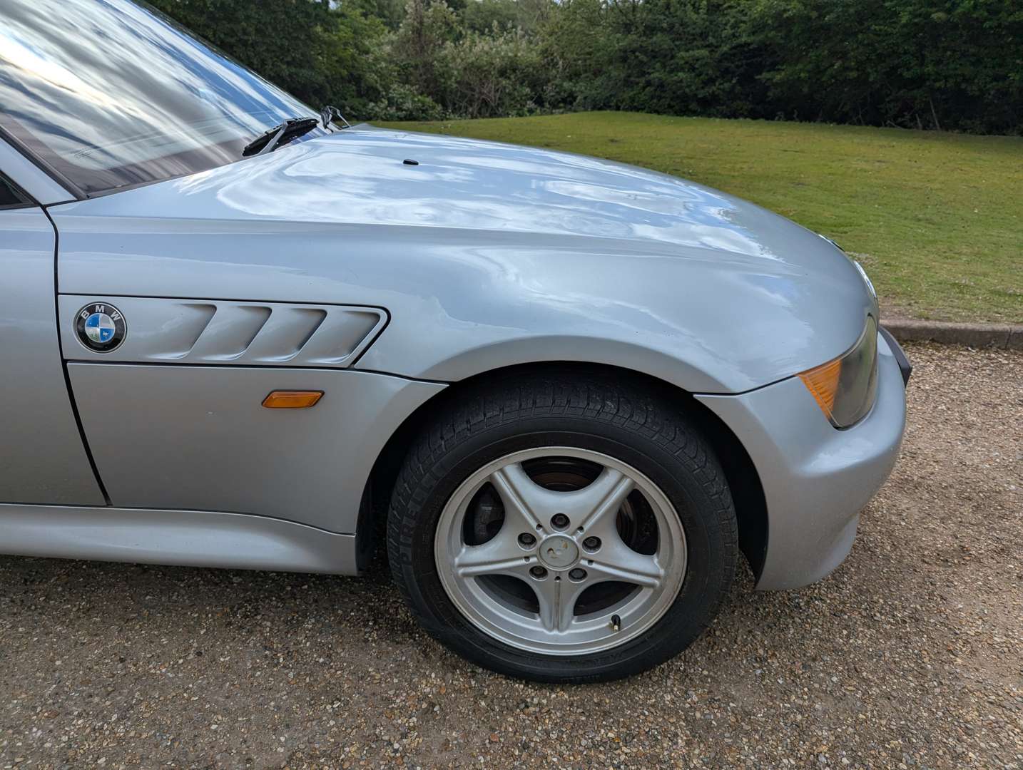 <p>1998 BMW Z3</p>