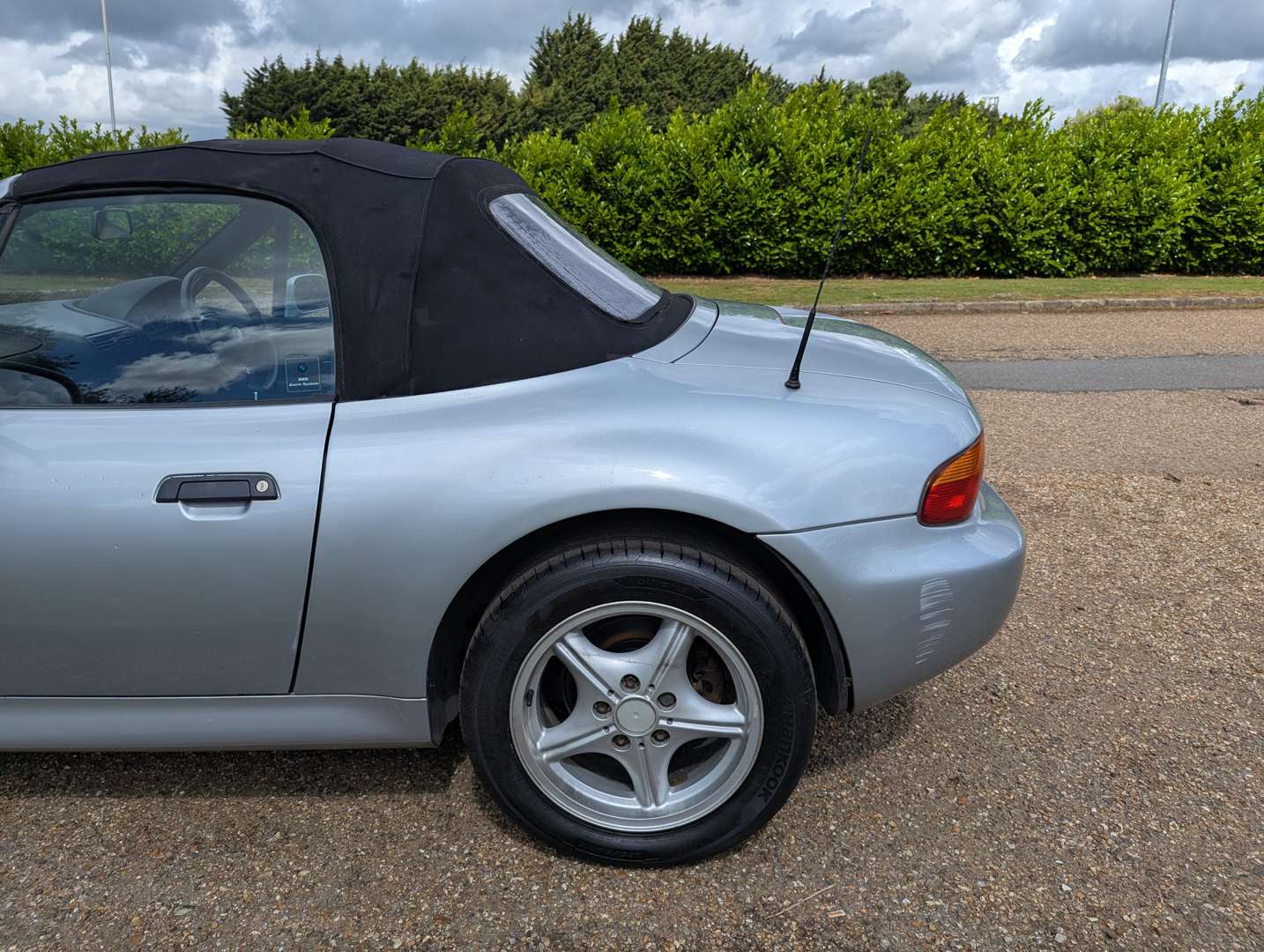 <p>1998 BMW Z3</p>