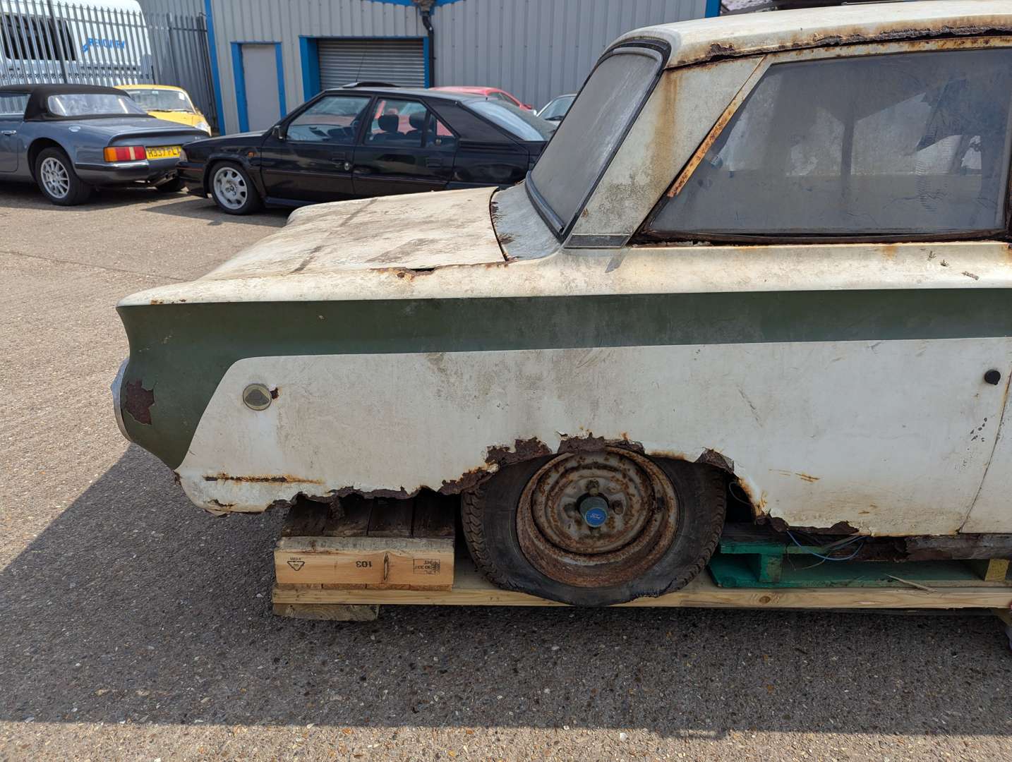 <p>1963 FORD LOTUS CORTINA MKI</p>