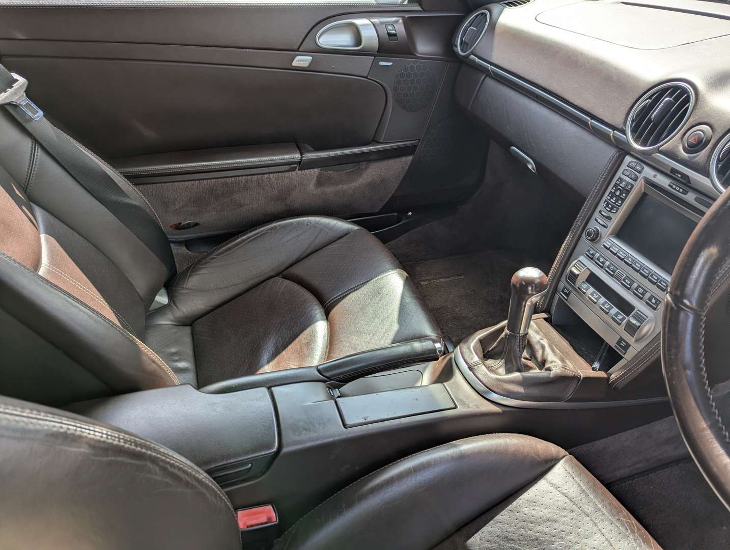<p>2006 PORSCHE BOXSTER 3.4S</p>