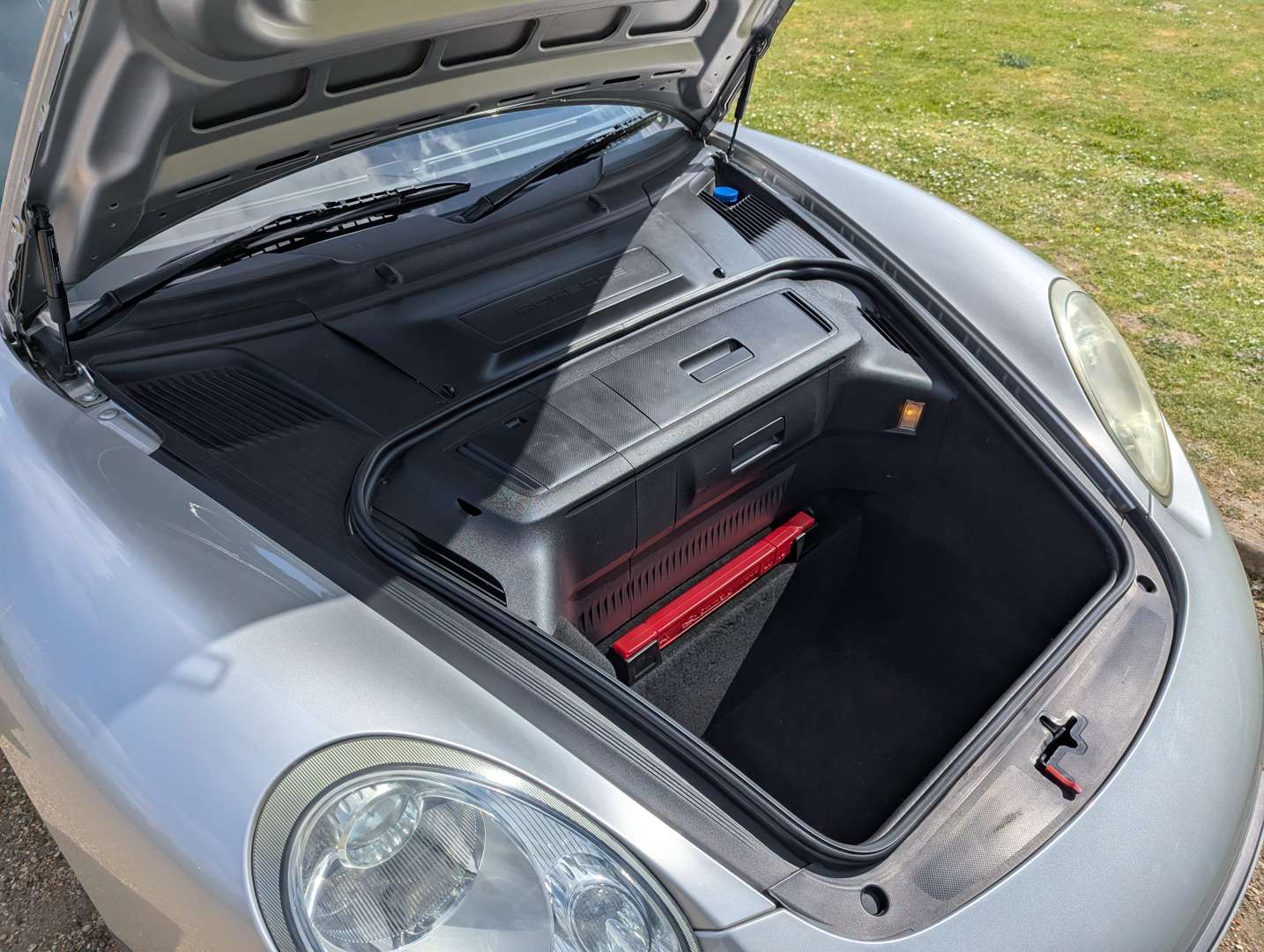 <p>2006 PORSCHE BOXSTER 3.4S</p>