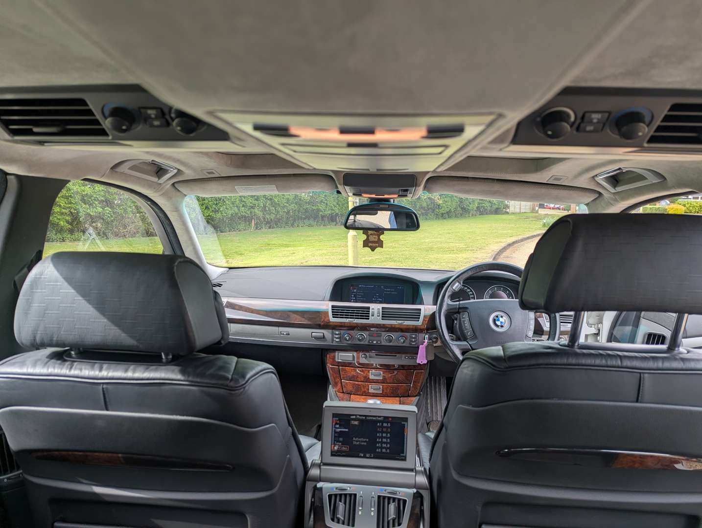 <p>2005 BMW 760I E66 LWB</p>