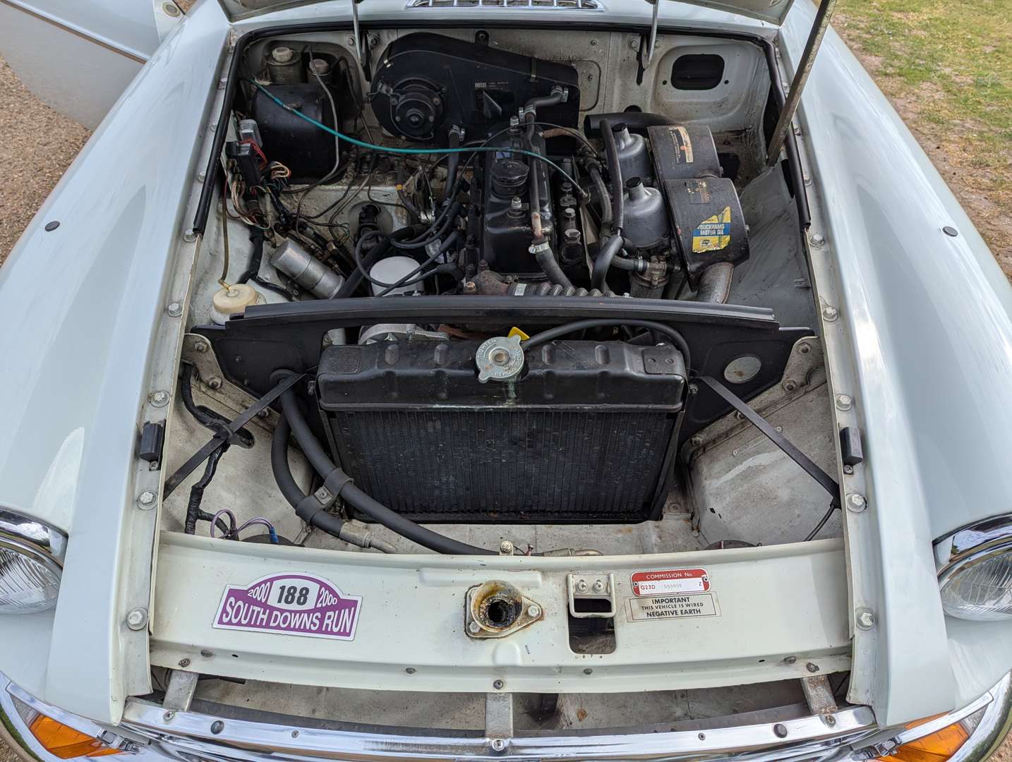 <p>1972 MG B GT</p>