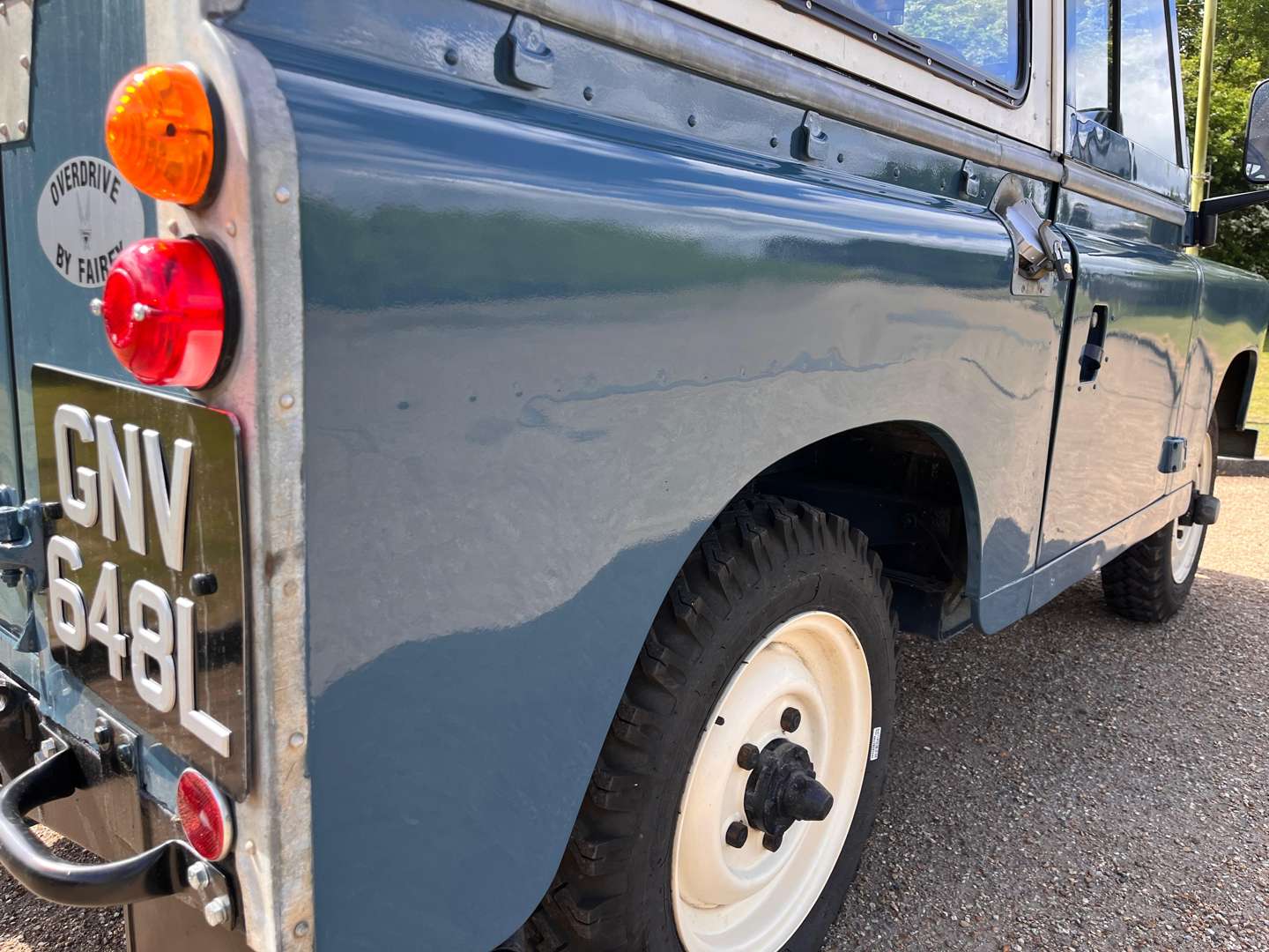 <p>1972 LAND ROVER 88" SERIES III&nbsp;</p>
