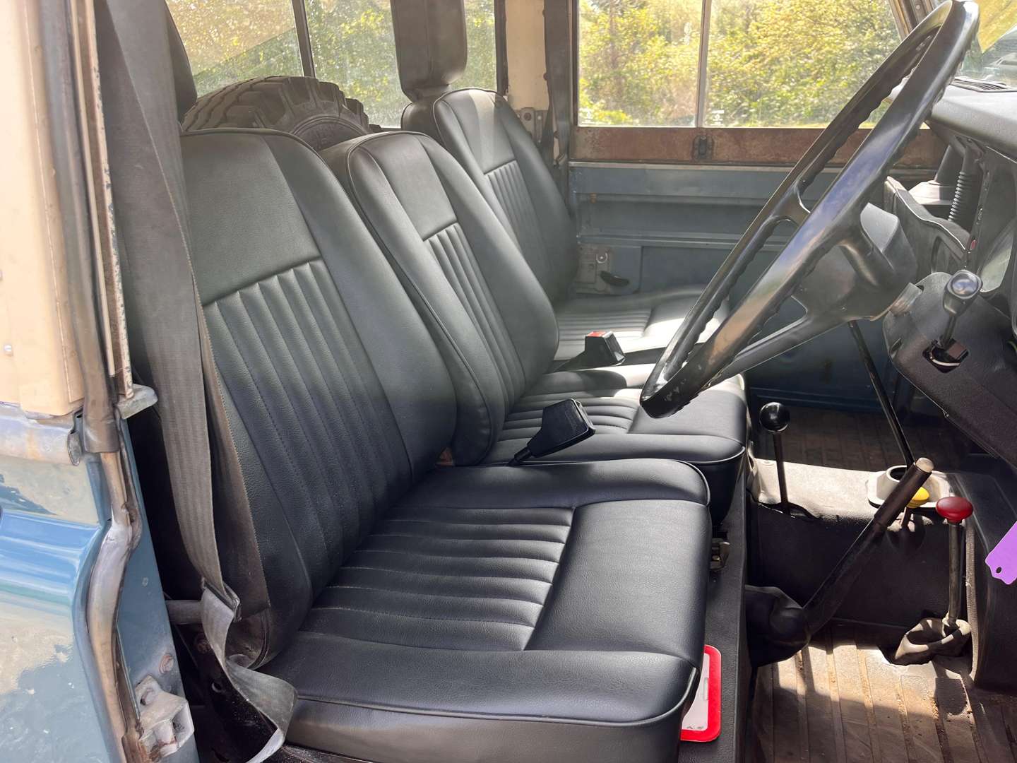 <p>1972 LAND ROVER 88" SERIES III&nbsp;</p>