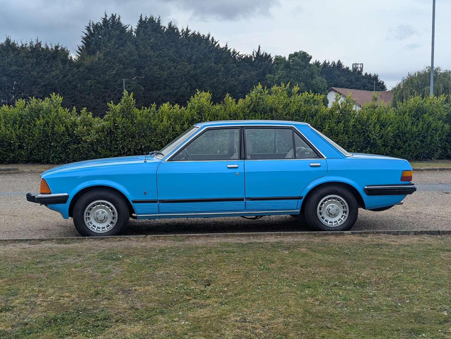 <p>1981 FORD GRANADA</p>