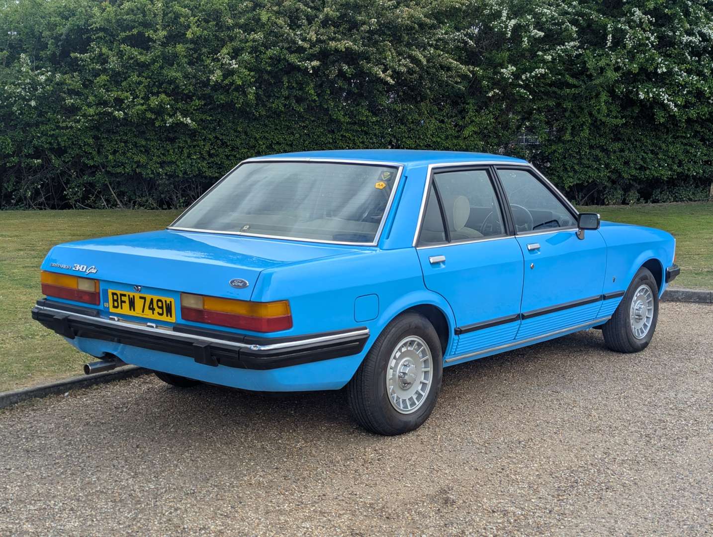 <p>1981 FORD GRANADA</p>