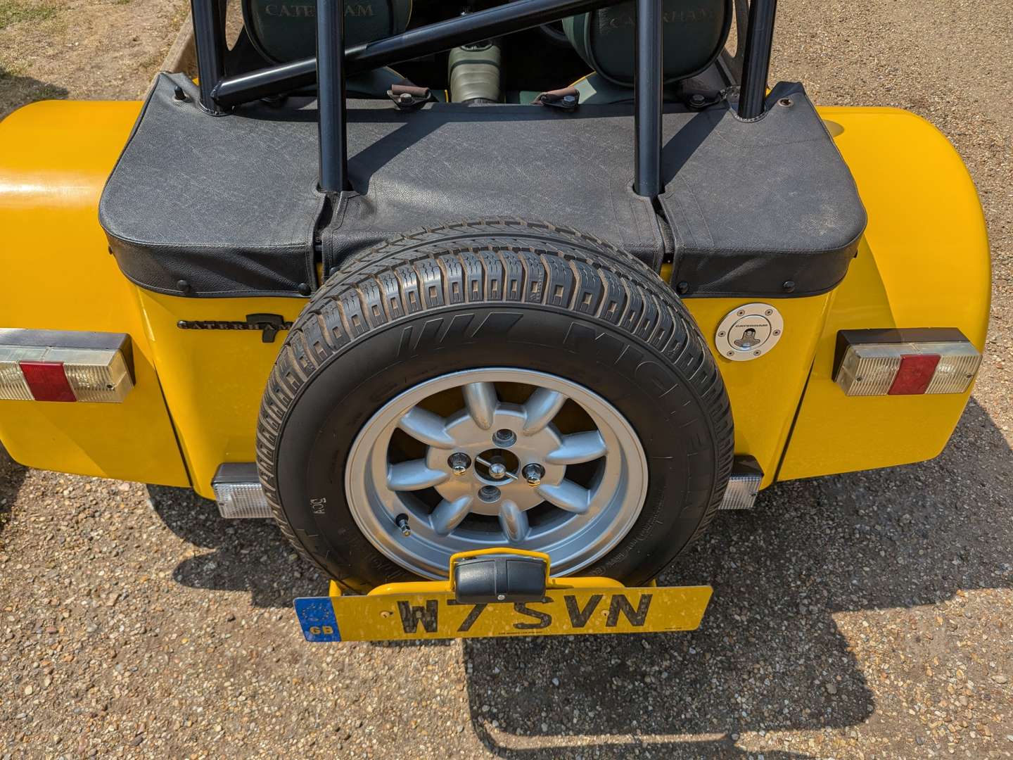 <p>2000 CATERHAM 7 CLASSIC</p>