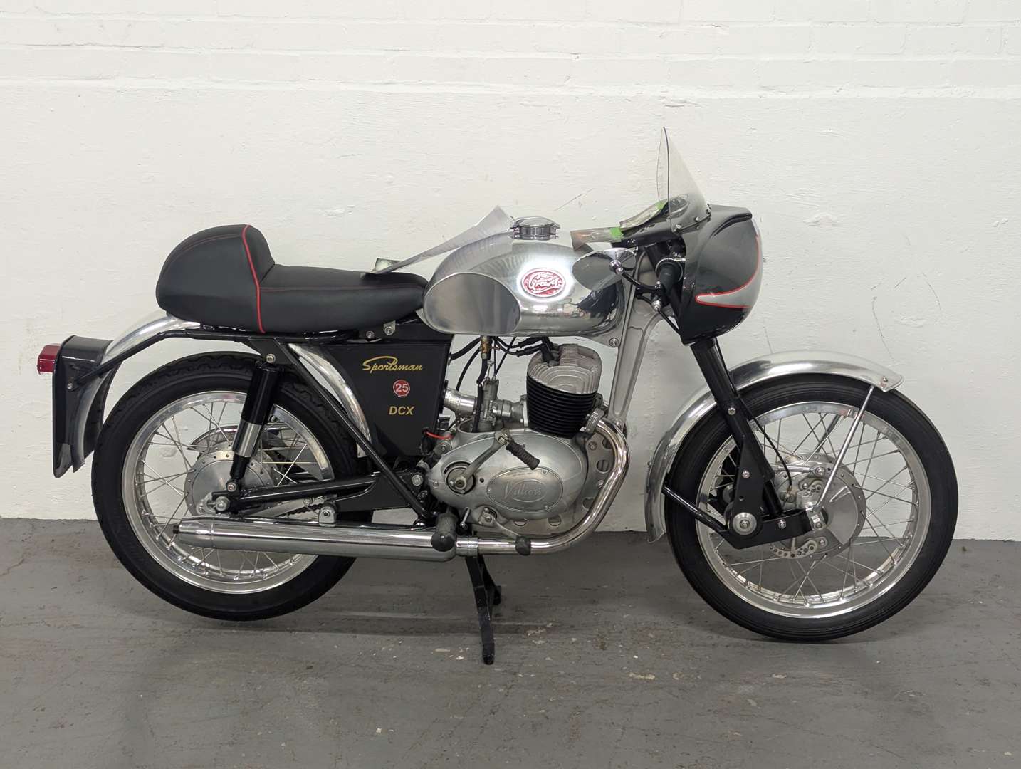 <p>1964 GREEVES SPORTSMAN</p>