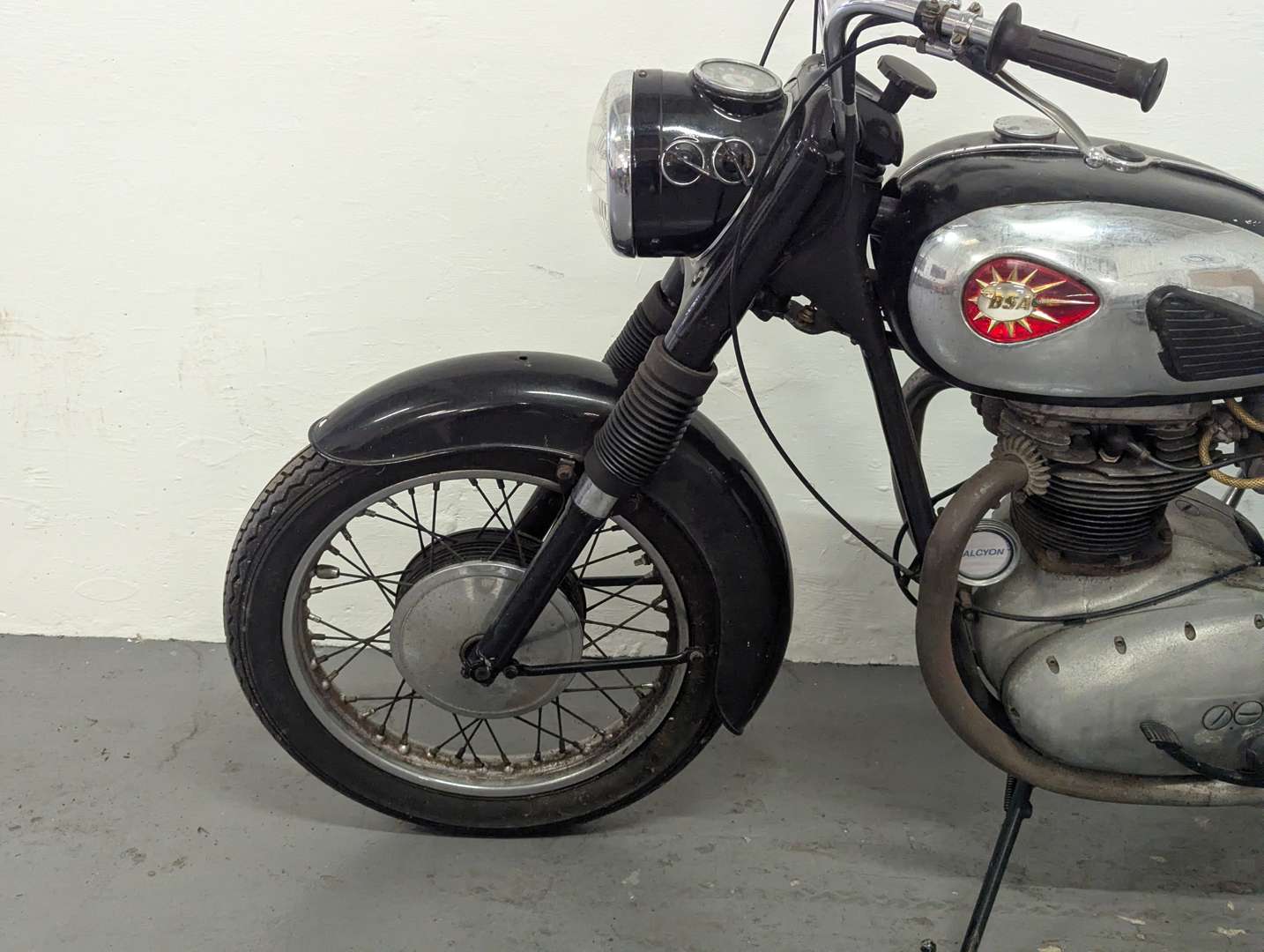 <p>1965 BSA 650</p>