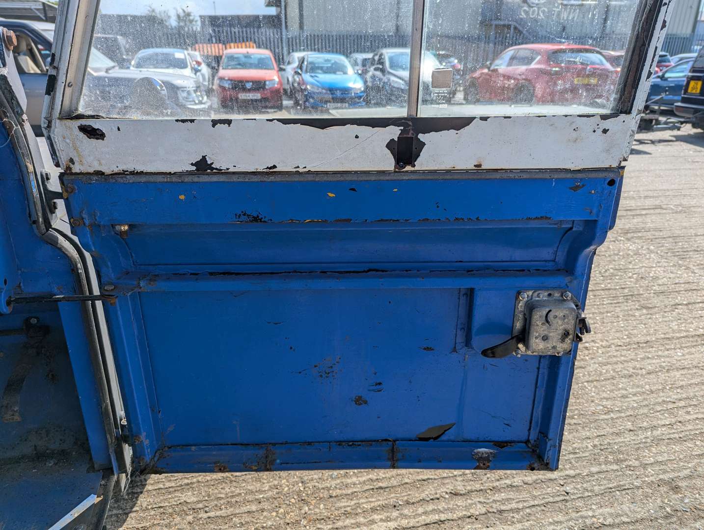 <p>1966 LAND ROVER SERIES IIA SWB</p>