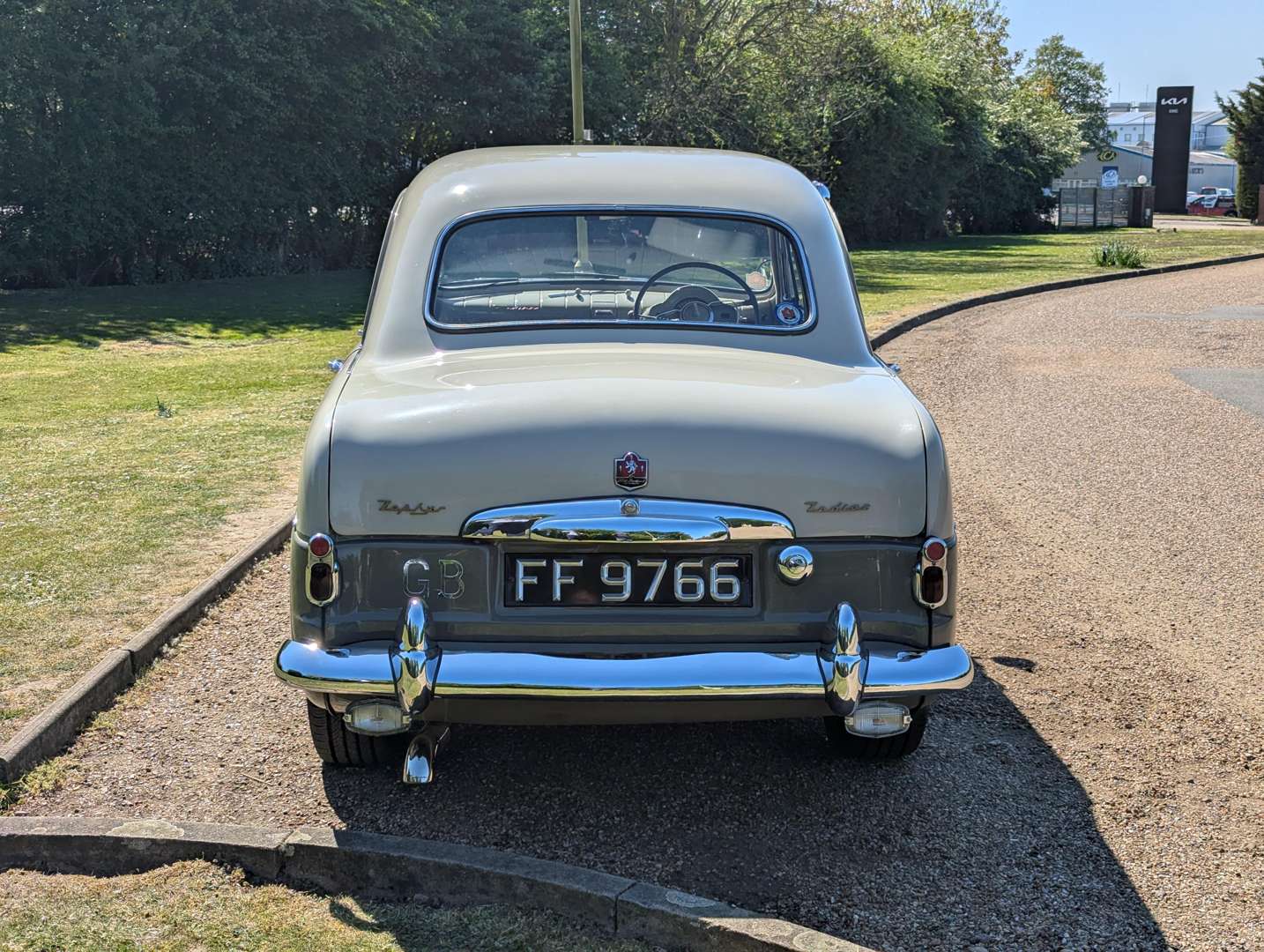 <p>1954 FORD ZEPHYR ZODIAC MKI</p>