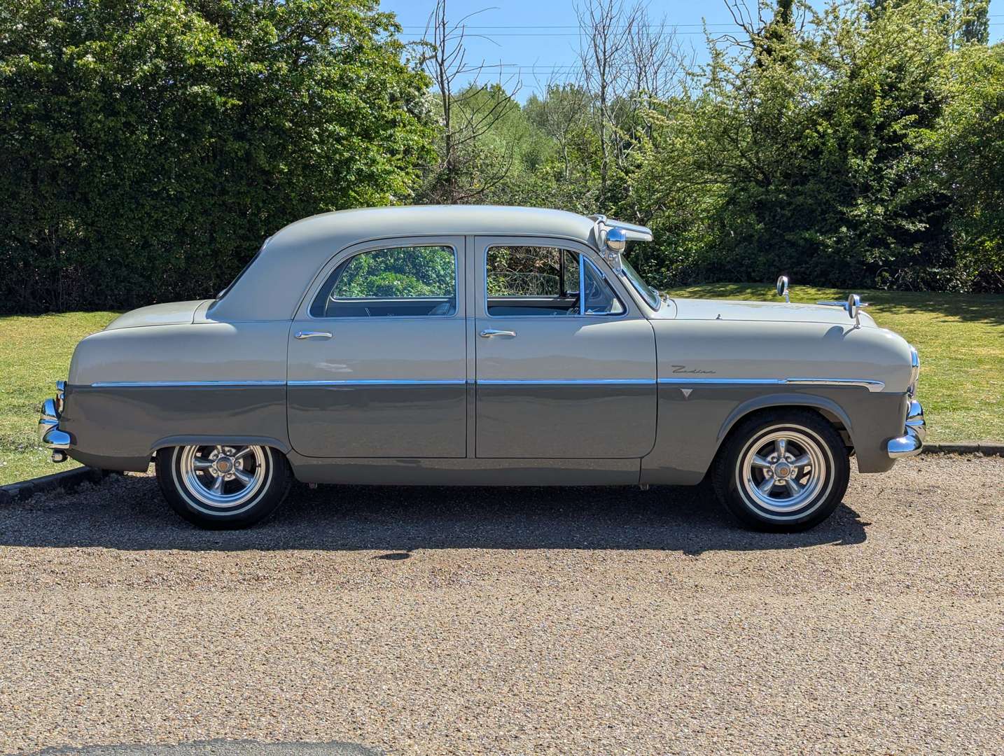 <p>1954 FORD ZEPHYR ZODIAC MKI</p>