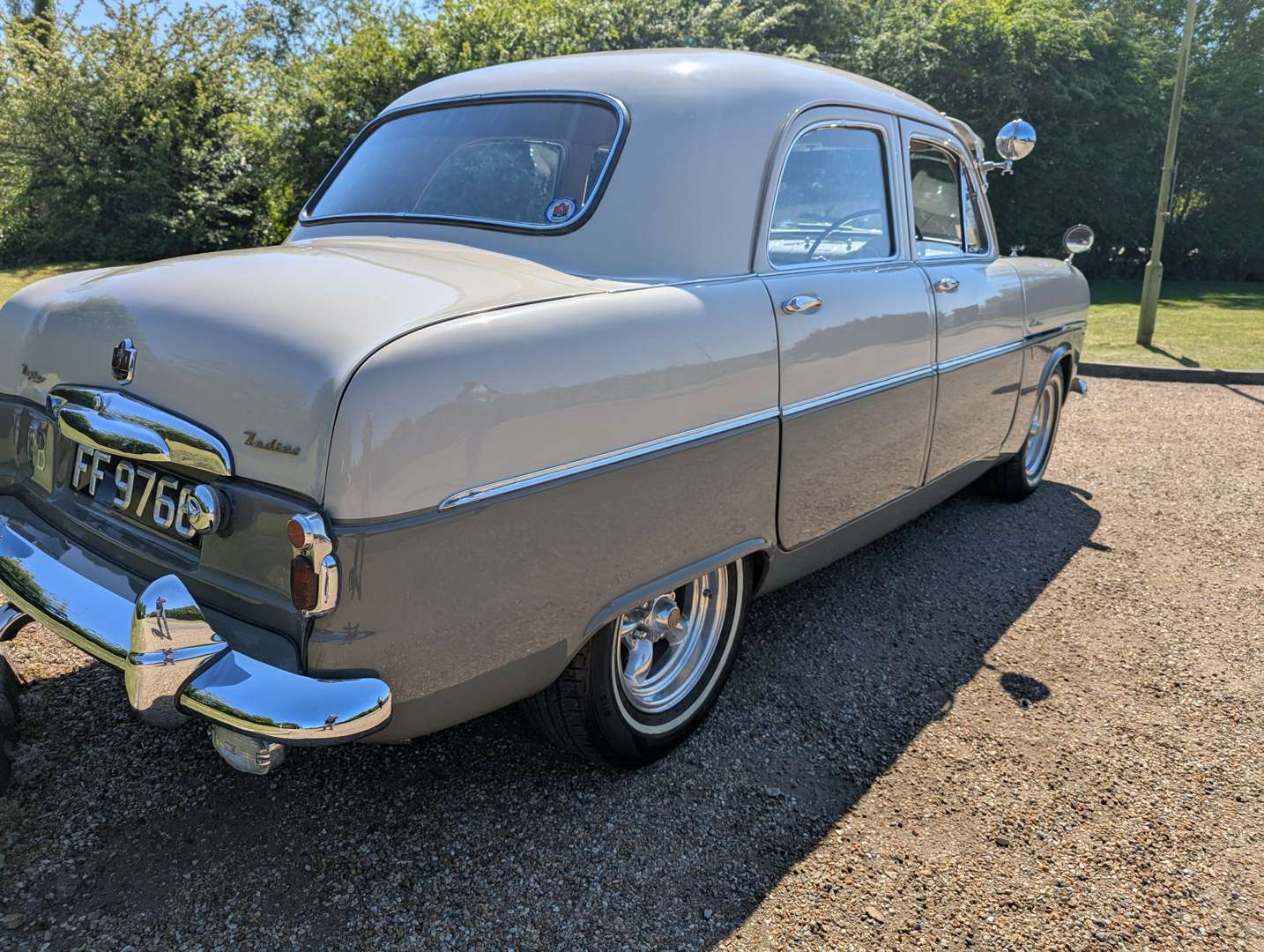 <p>1954 FORD ZEPHYR ZODIAC MKI</p>
