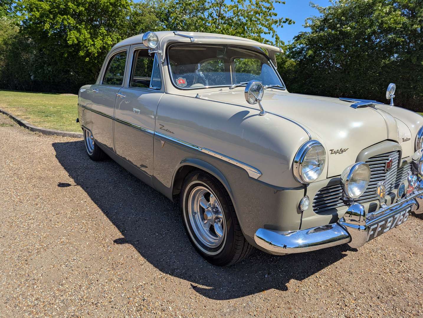 <p>1954 FORD ZEPHYR ZODIAC MKI</p>