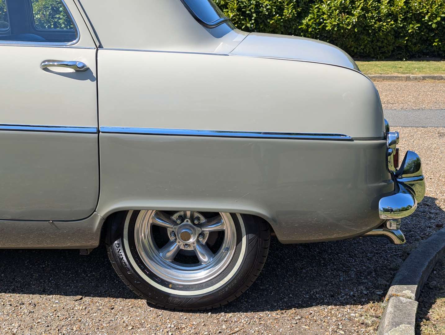 <p>1954 FORD ZEPHYR ZODIAC MKI</p>
