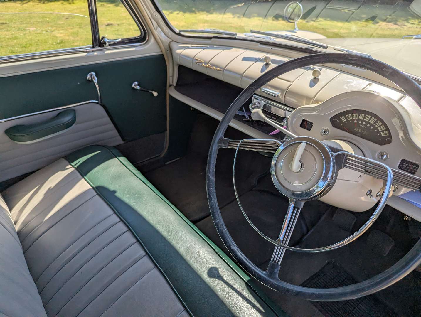 <p>1954 FORD ZEPHYR ZODIAC MKI</p>