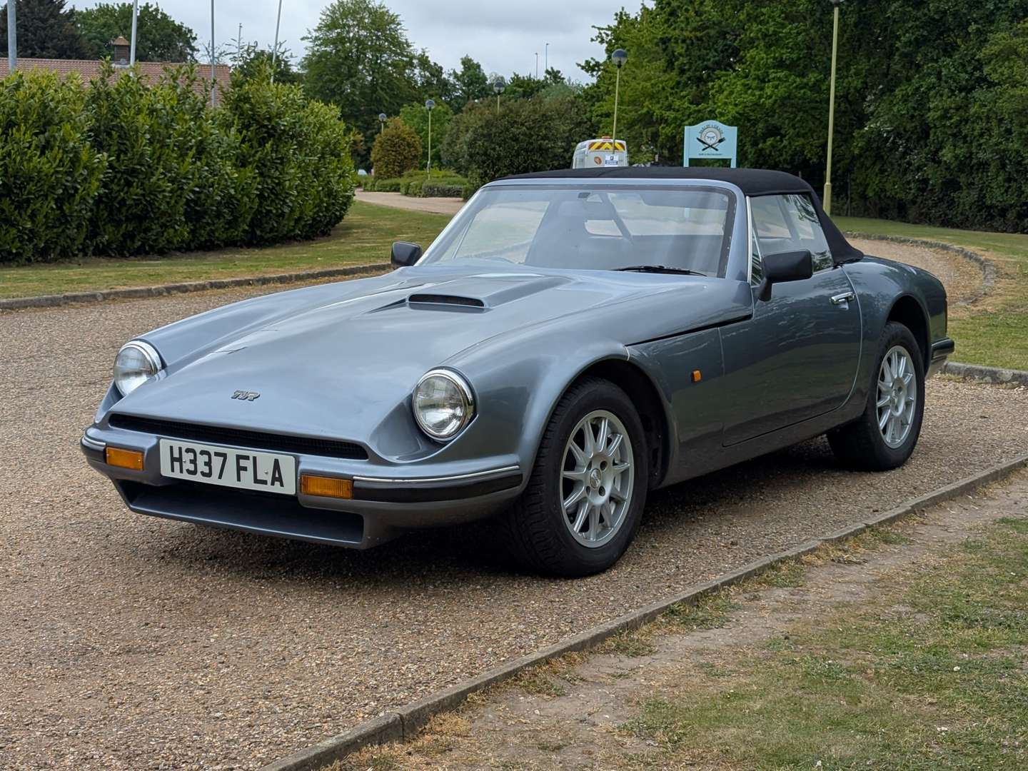 <p>1990 TVR S3</p>