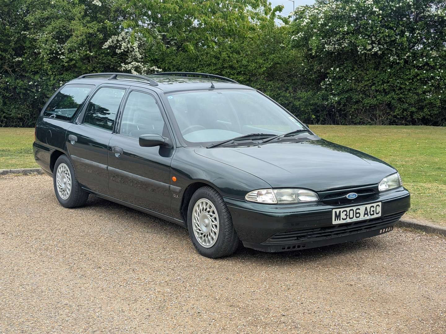 <p>1994 FORD MONDEO 2.0 GLX AUTO MKI ESTATE</p>